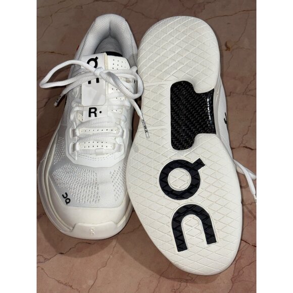 On The Roger Pro Sneakers in Undyed White & Black 7.5 Mens with box Athletic - Picture 11 of 14